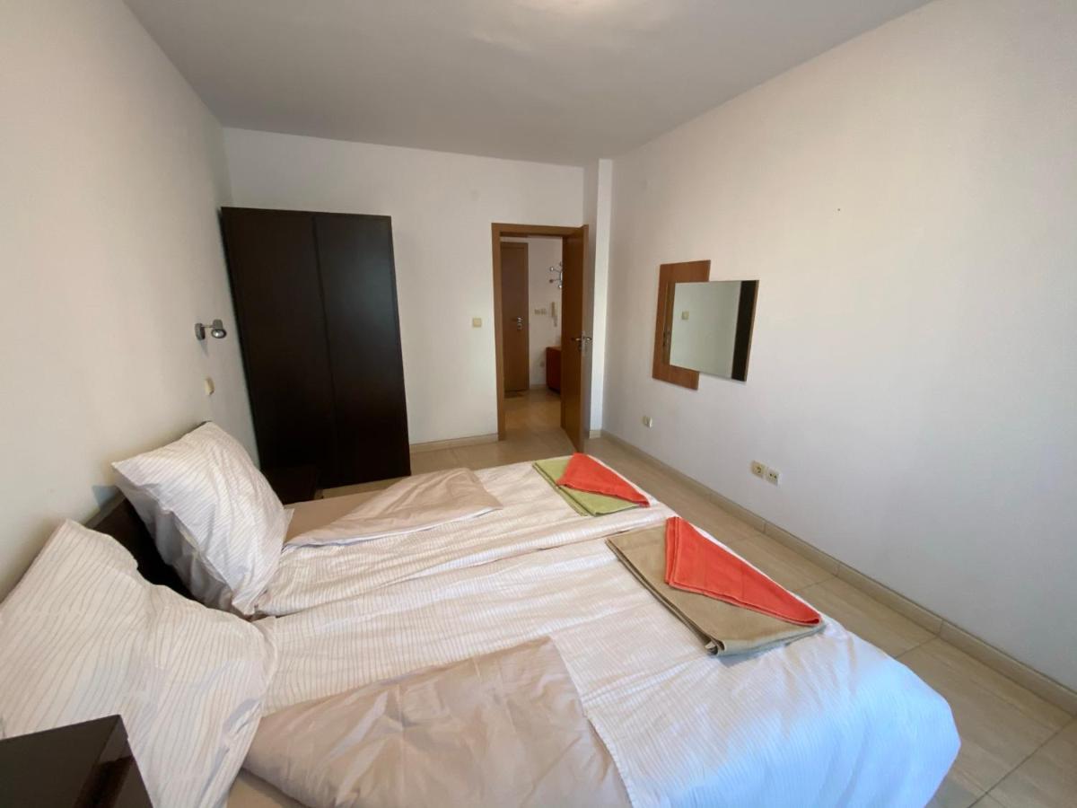 Top Complex Apartment On The Beach Sveti Vlas Extérieur photo